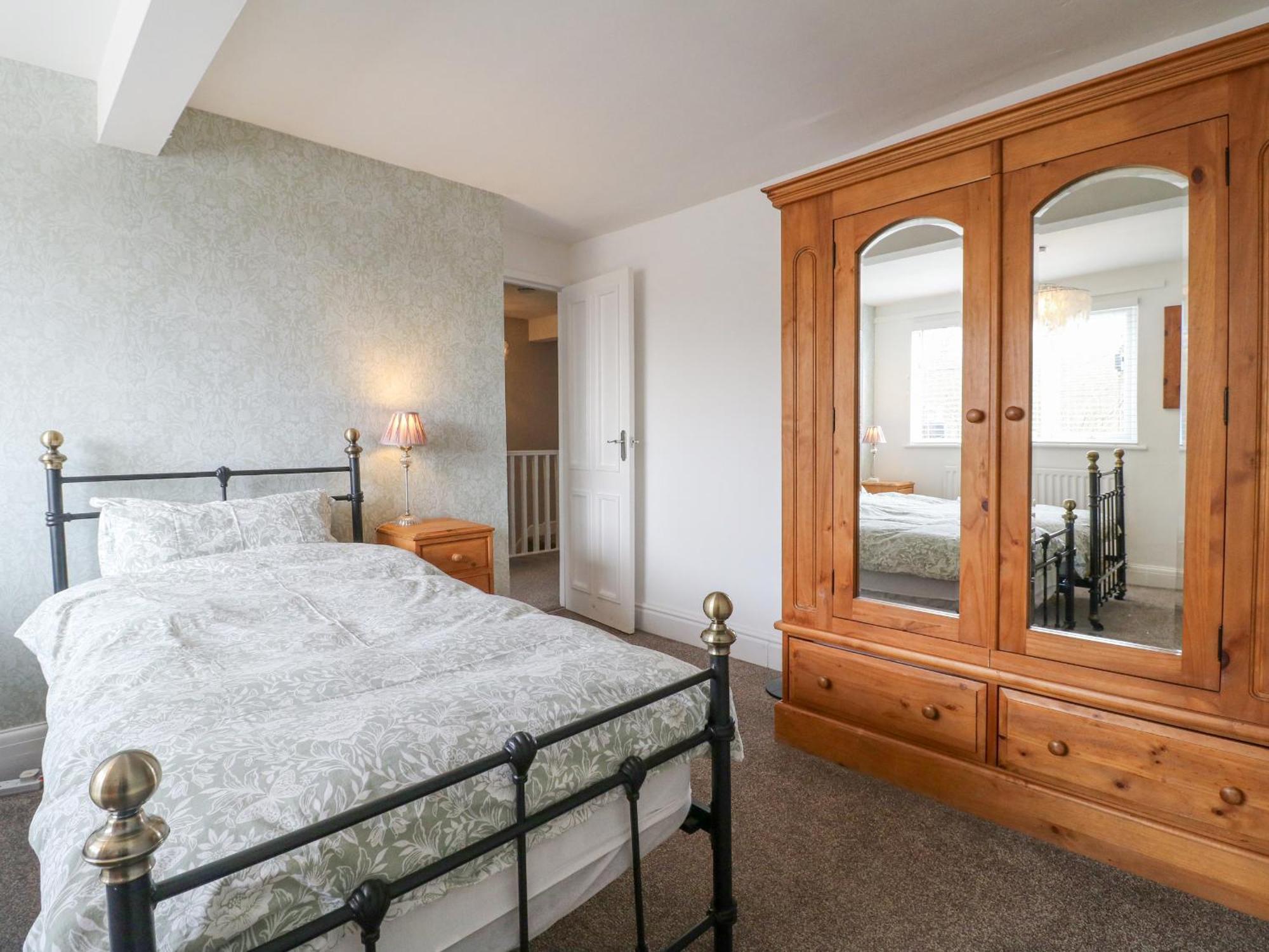 Matlock Maisonette Bagian luar foto
